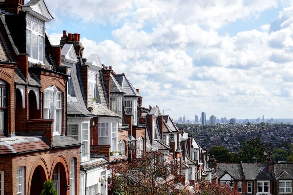 small towns near london