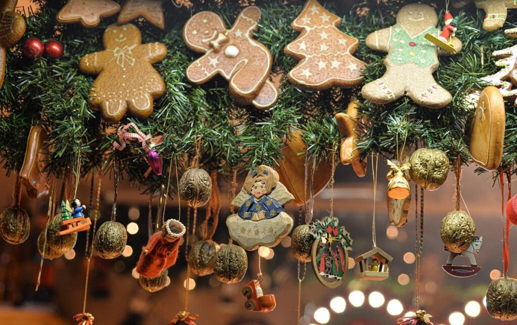 traditional christmas tree ideas